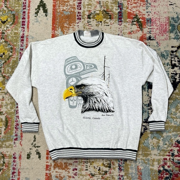 Vintage 1980s Victoria, Canada Bald Eagle Tourism 80s Crewneck Sweatshirt - Picture 1 of 4